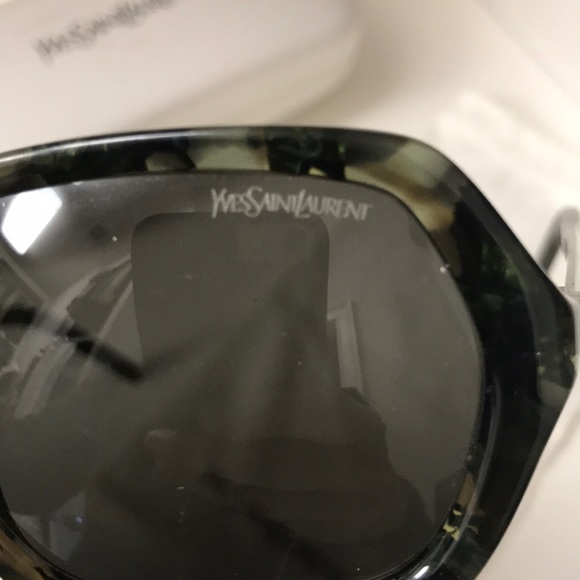 Yves Saint Laurent Sunglasses main image 2